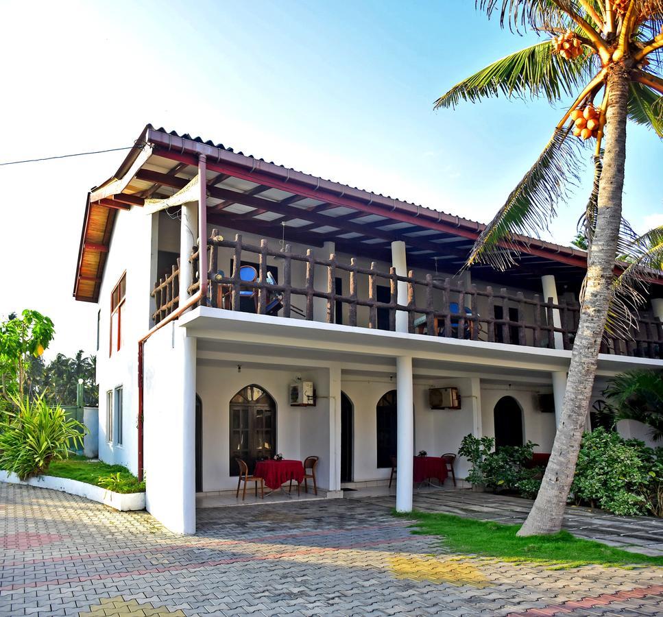 Deutsch Lanka Hotel Telwatta Kültér fotó