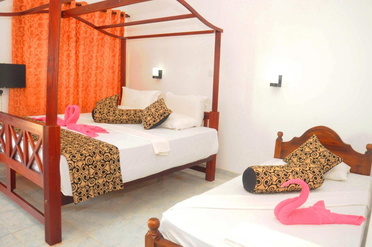 Deutsch Lanka Hotel Telwatta Kültér fotó